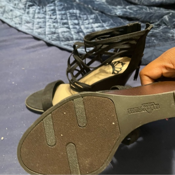 Fergalicious Womens Hunter Fabric Open Toe Casual Strappy Sandals 7.5 - Picture 4 of 4